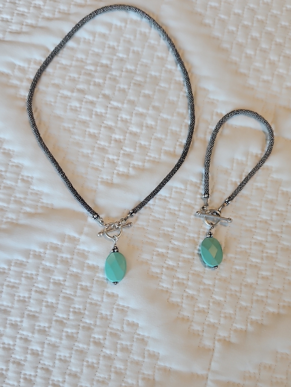 Turquoise Pendant Necklace and Bracelet Set - Women's Jewelry